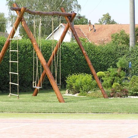 U Fousace Hrabetice  Bagian luar foto
